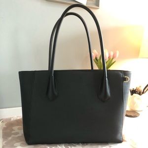 Dagne Dover Legend Signature Tote